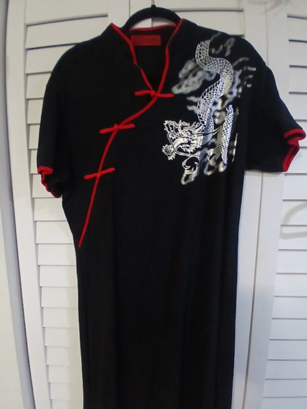 Black short-sleeve Chinese-style shirt dress - size XL